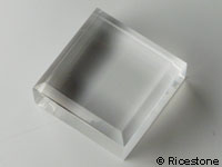 socle biseaut prsentoir plexiglas transparent 5x5x2 cm