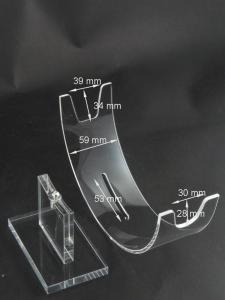 Les dimensions du prsentoir orientable pour sabre