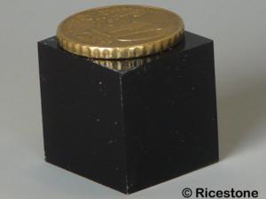 1ai) Cube présentoir, support verre acrylique 2x2x2 cm, socle figurine.